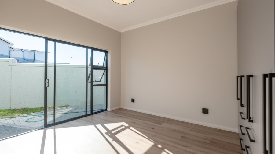 3 Bedroom Property for Sale in Eden Residential Estate Western Cape